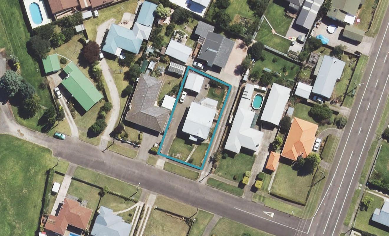 5 Oates Street, Elgin, Gisborne - Carousel 1