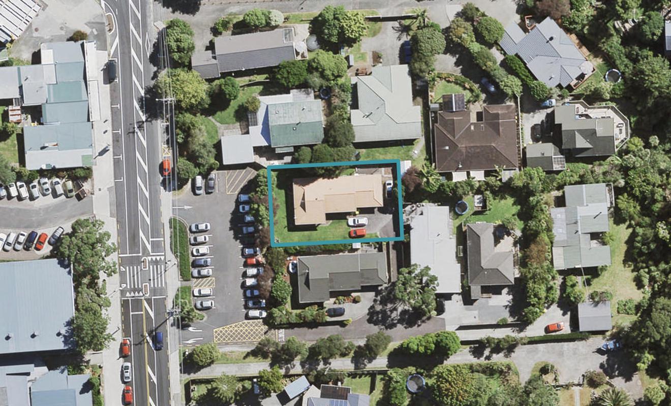 94 Atkinson Road, Titirangi, Auckland - Carousel 1