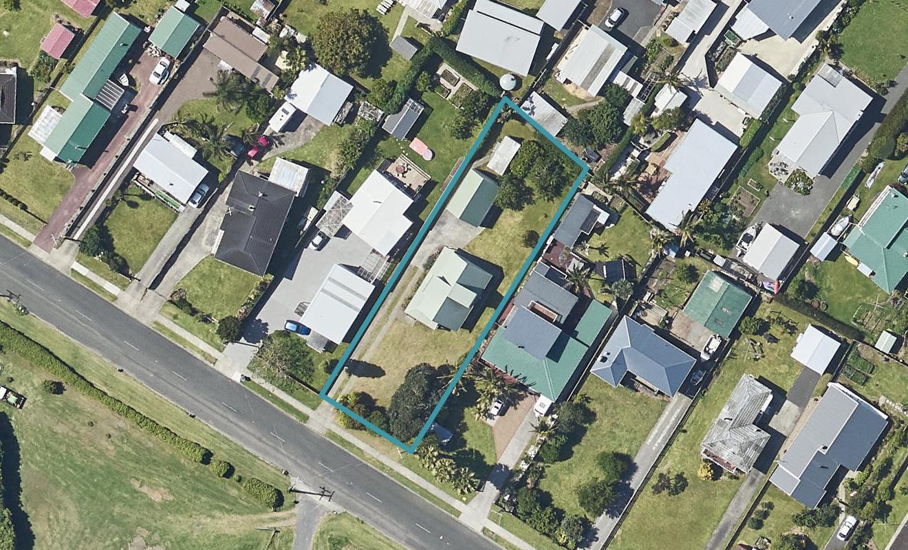 34 Athenree Road, Athenree, Katikati - Carousel 1