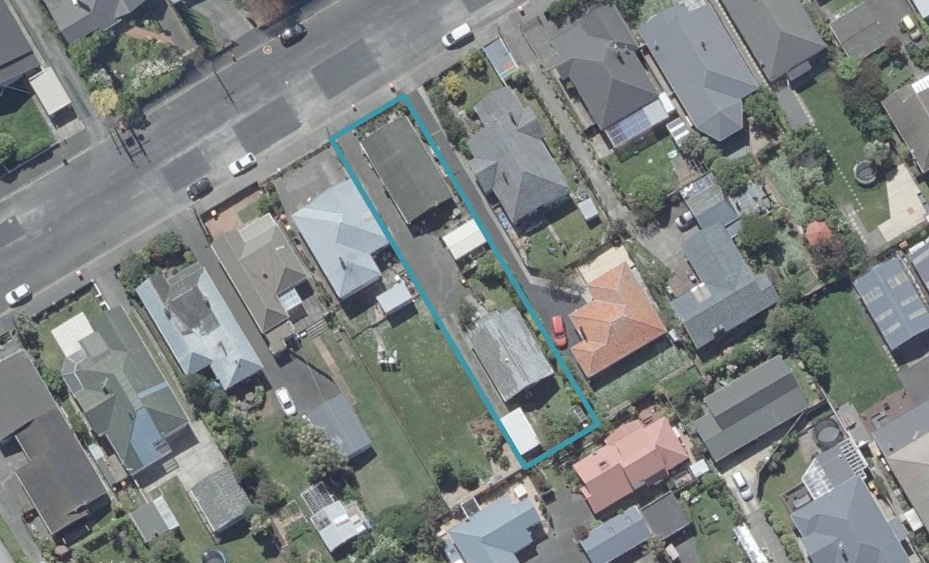 16B Coughtrey Street, Saint Clair, Dunedin - Carousel 1