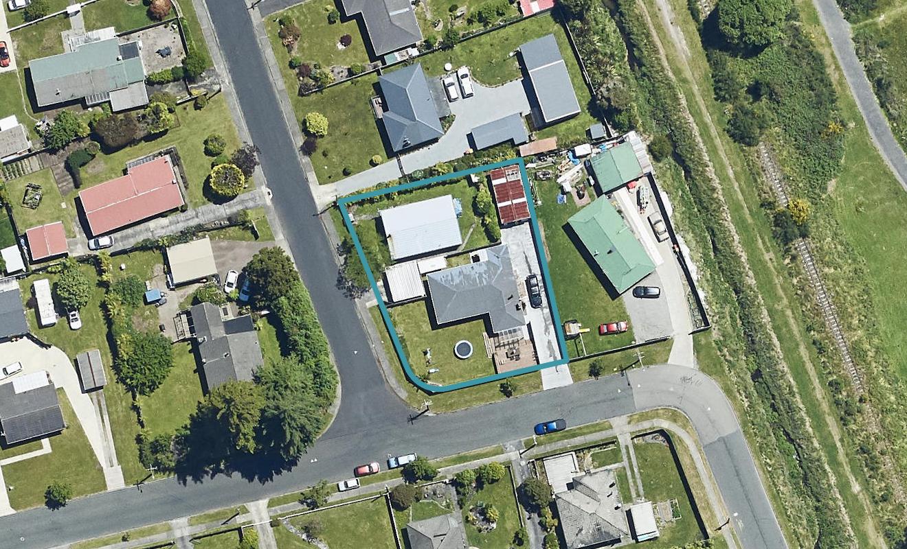 1 Logan Street, Fairy Springs, Rotorua - Carousel 1