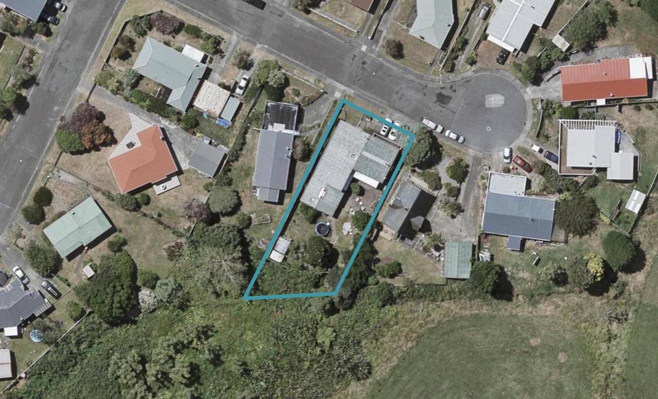 5 O'Rourke Place, Otaki Beach, Otaki - Carousel 1