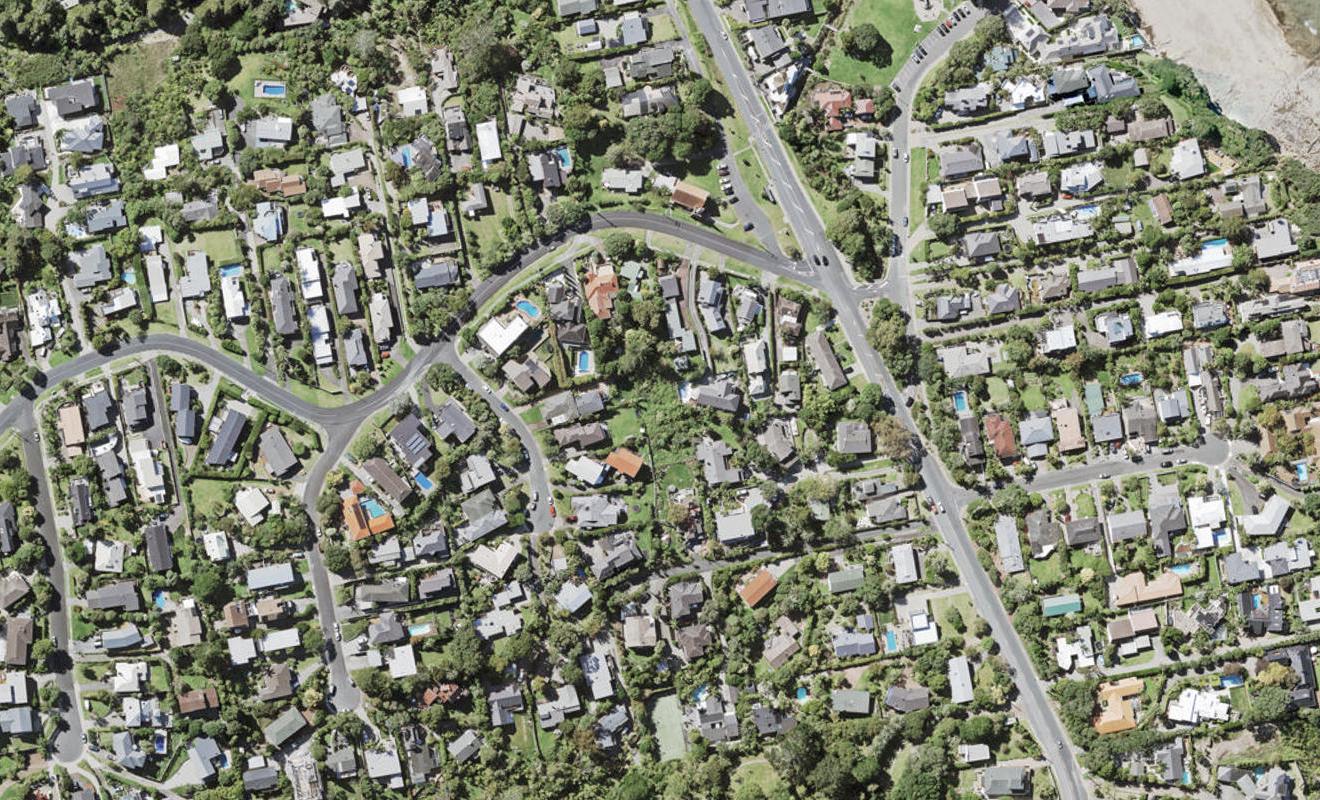 7/8 Park Rise, Campbells Bay, Auckland - Carousel 1