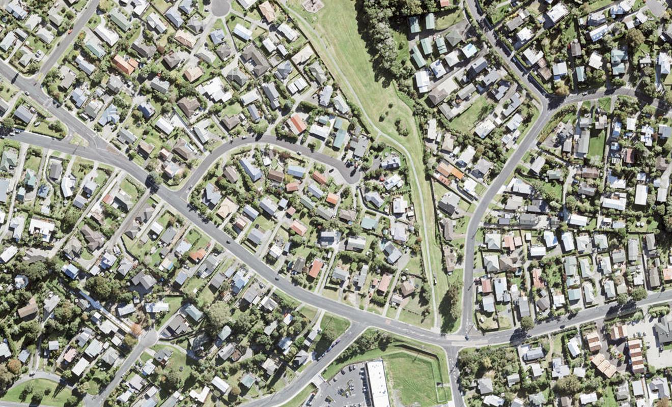 16 Jean Place, Stanmore Bay, Whangaparaoa - Carousel 1