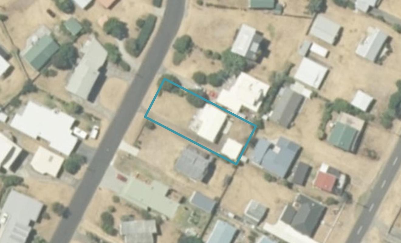 220 Hauturu Street, Whangamata, Whangamatā - Carousel 1