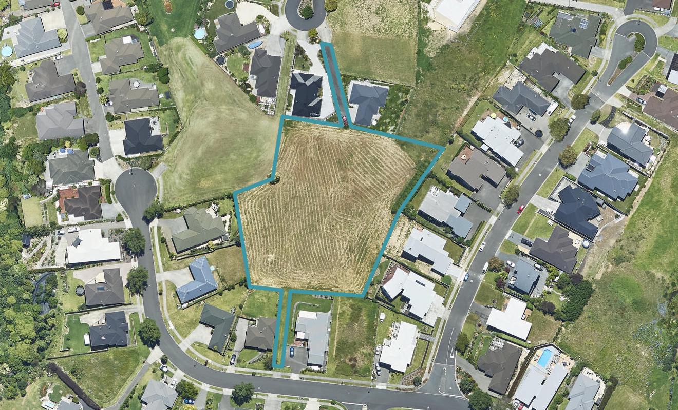 52 Orion Drive, Welcome Bay, Tauranga - Carousel 1