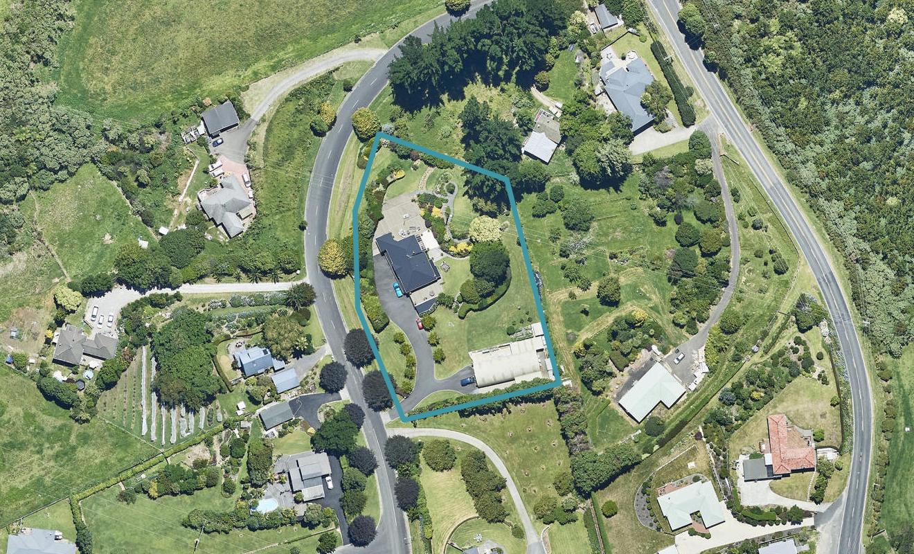 21 Panorama Drive, Welcome Bay, Tauranga - Carousel 1
