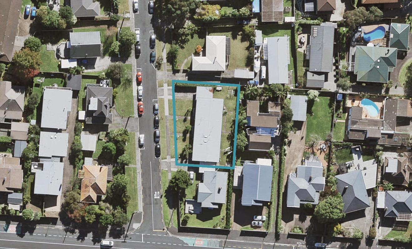 2/0 Park Avenue, Birkenhead, Auckland - Carousel 1