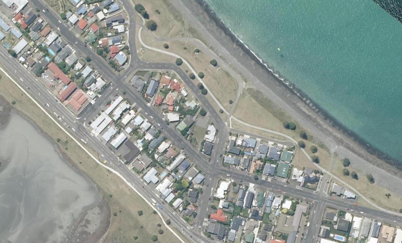 1C Ferguson Avenue, Westshore, Napier - Carousel 1