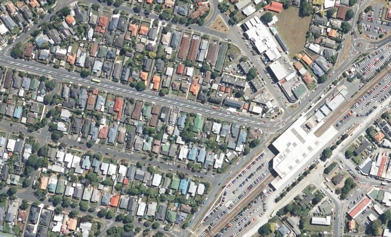 2/200 Knights Road, Hutt Central, Lower Hutt - Carousel 1