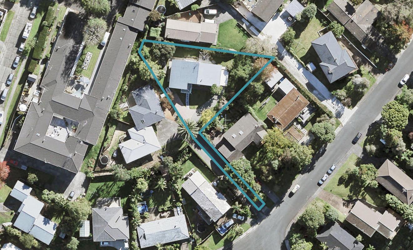 16 Corric Hill, Torbay, Auckland - Carousel 1