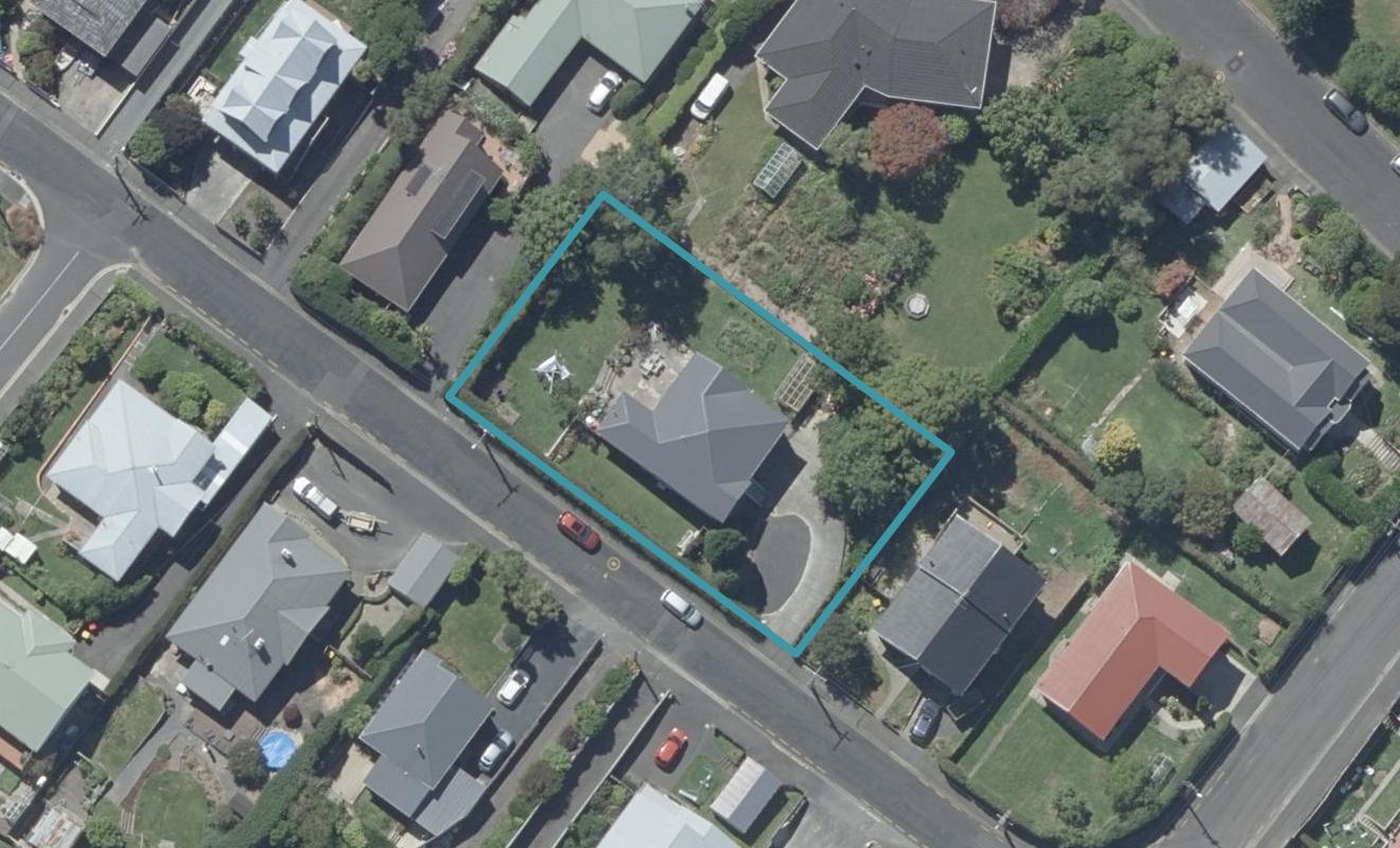6 Hood Street, Wakari, Dunedin - Carousel 1