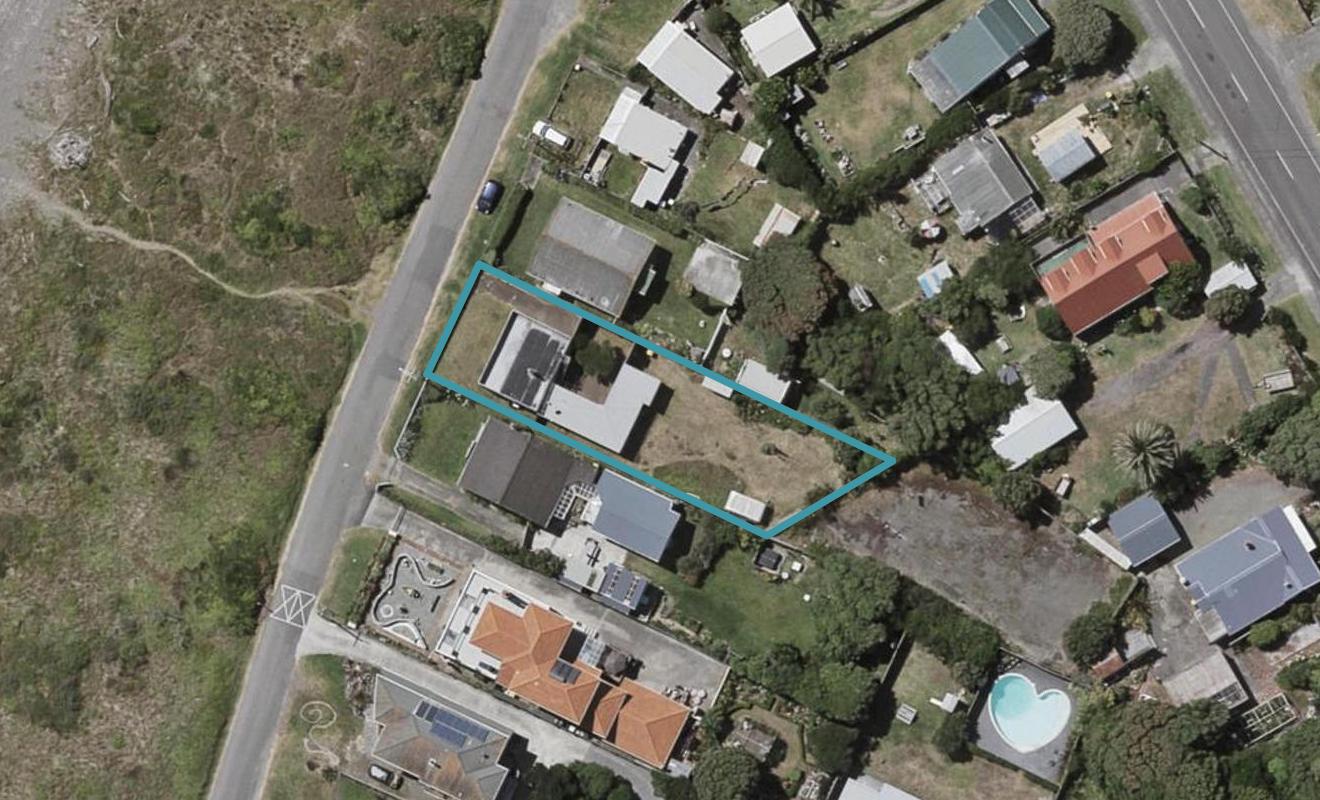 236 Marine Parade, Otaki Beach, Otaki - Carousel 1