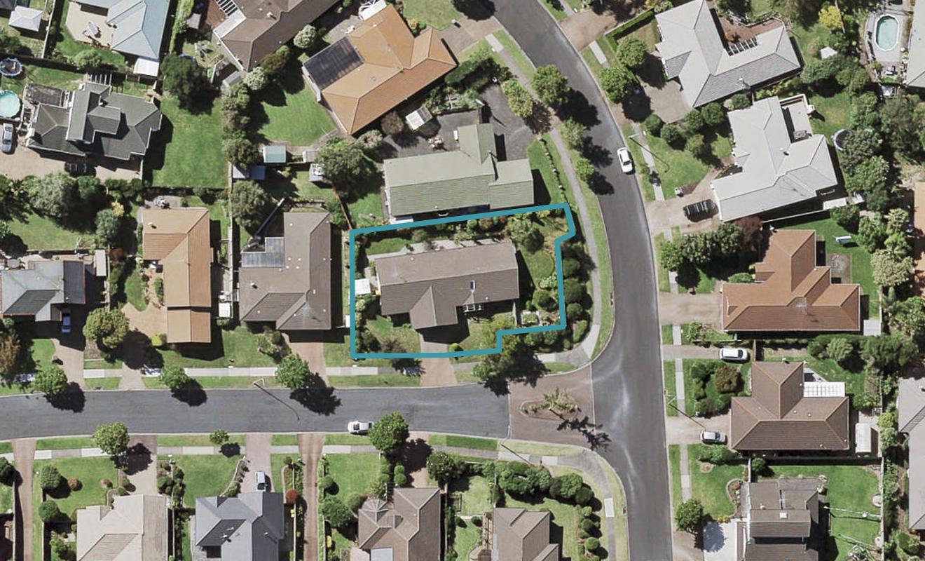 1 Simon Owen Place, Golflands, Auckland - Carousel 1