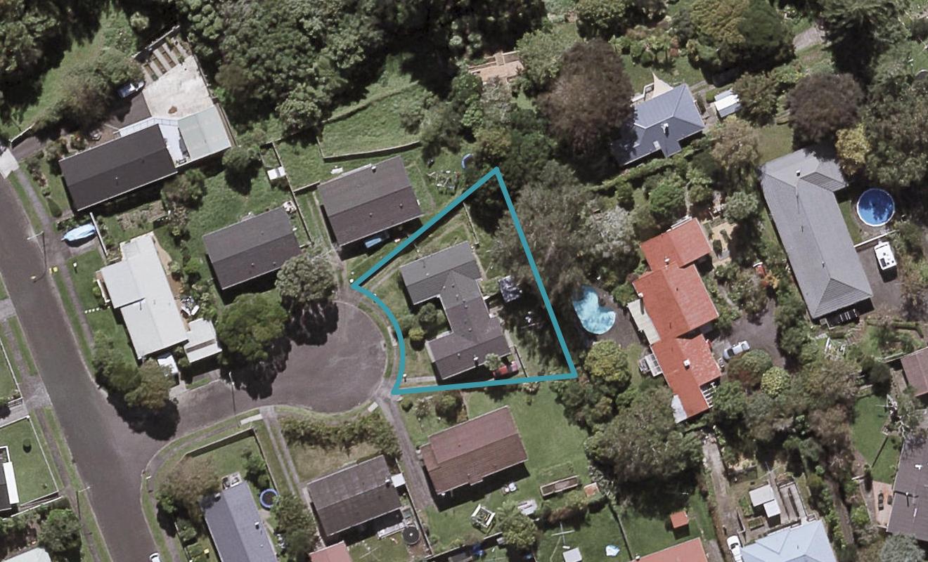 7 Kirton Place, Westown, New Plymouth - Carousel 1