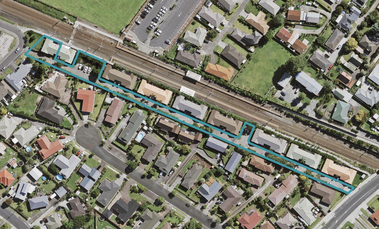 9/17 Neta Grove, Henderson, Auckland - Carousel 1