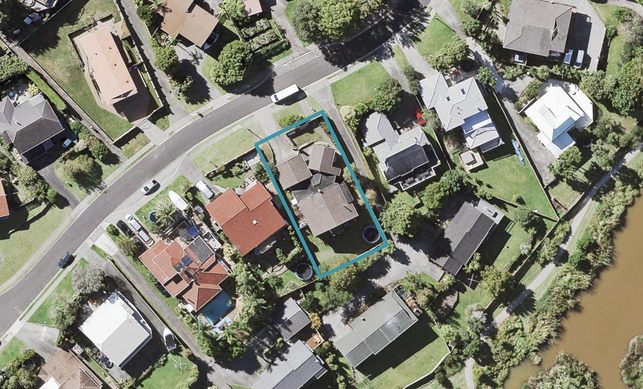 86 Nigel Road, Browns Bay, Auckland - Carousel 1