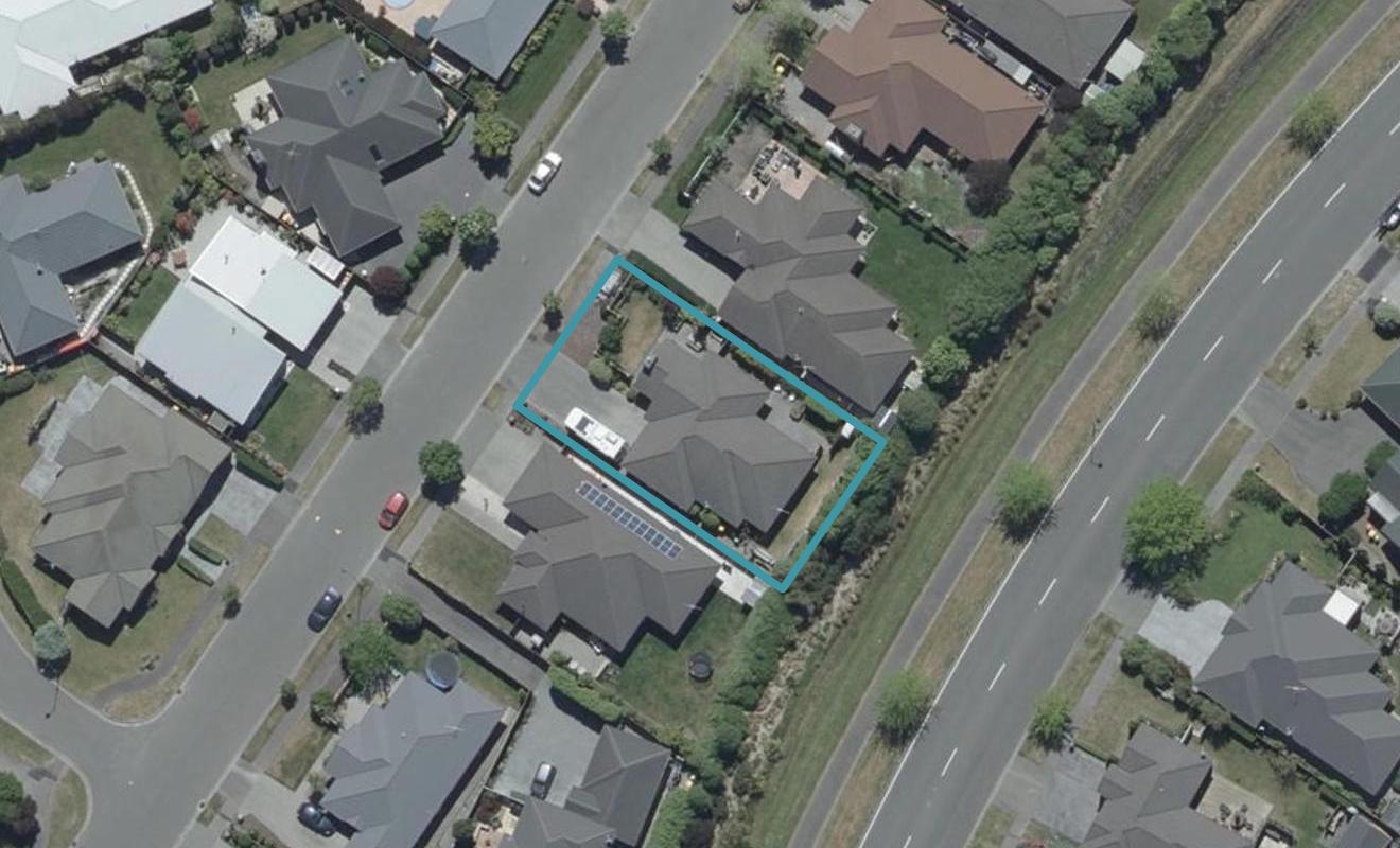 16 Ruahine Place, Parklands, Christchurch - Carousel 1