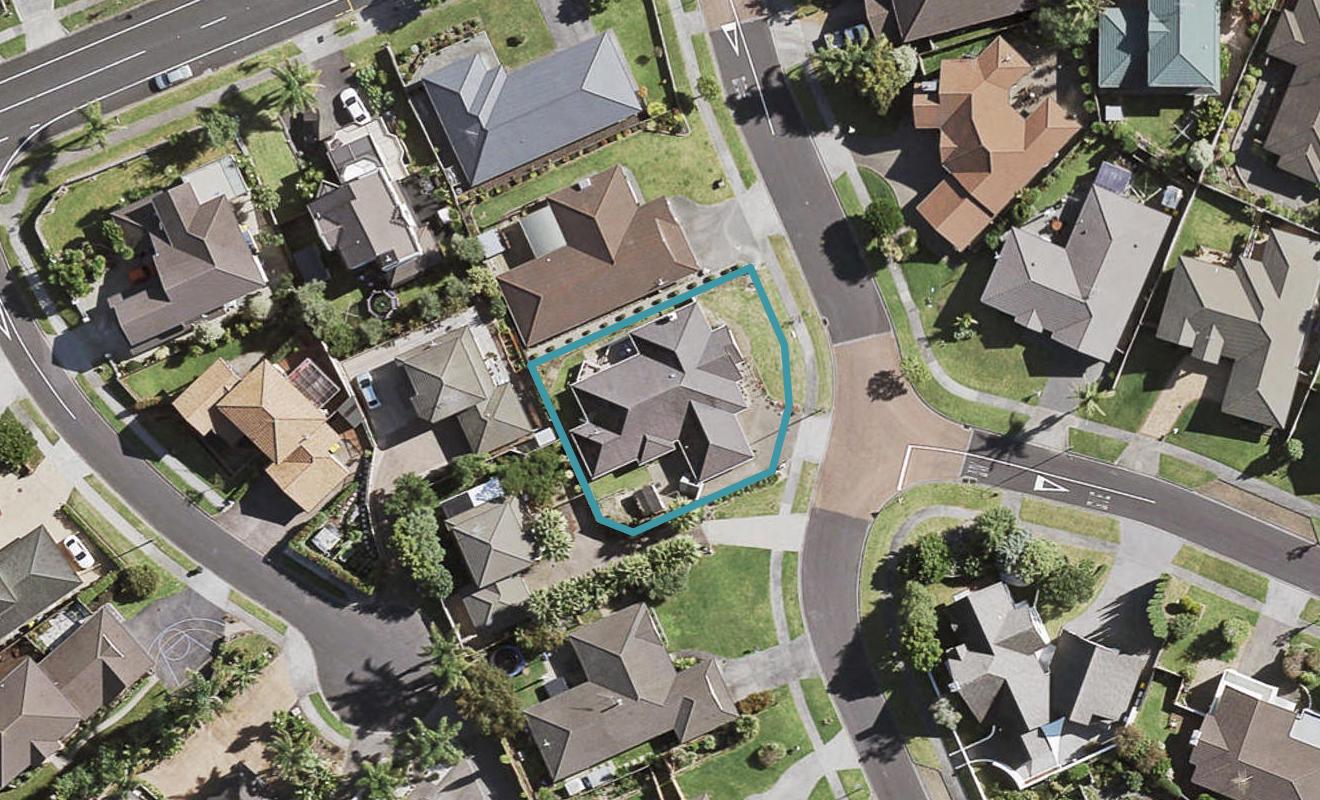 5 Byblos Place, The Gardens, Auckland - Carousel 1