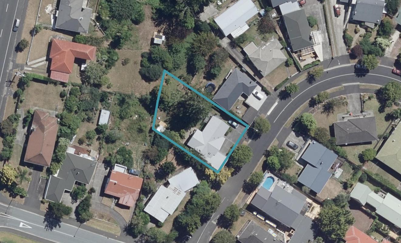 3 McGregor Place, Hillcrest, Hamilton - Carousel 1
