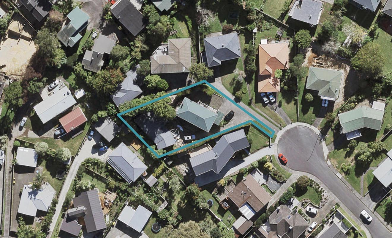 2/10 Philip Place, Hillcrest, Auckland - Carousel 1