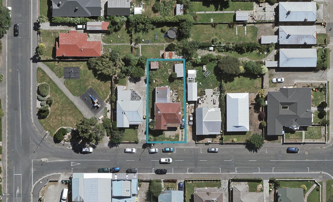 12 Centre Street, Strathern, Invercargill - Carousel 1