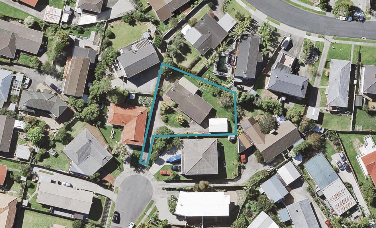 29 Vanbrugh Place, Bucklands Beach, Auckland - Carousel 1