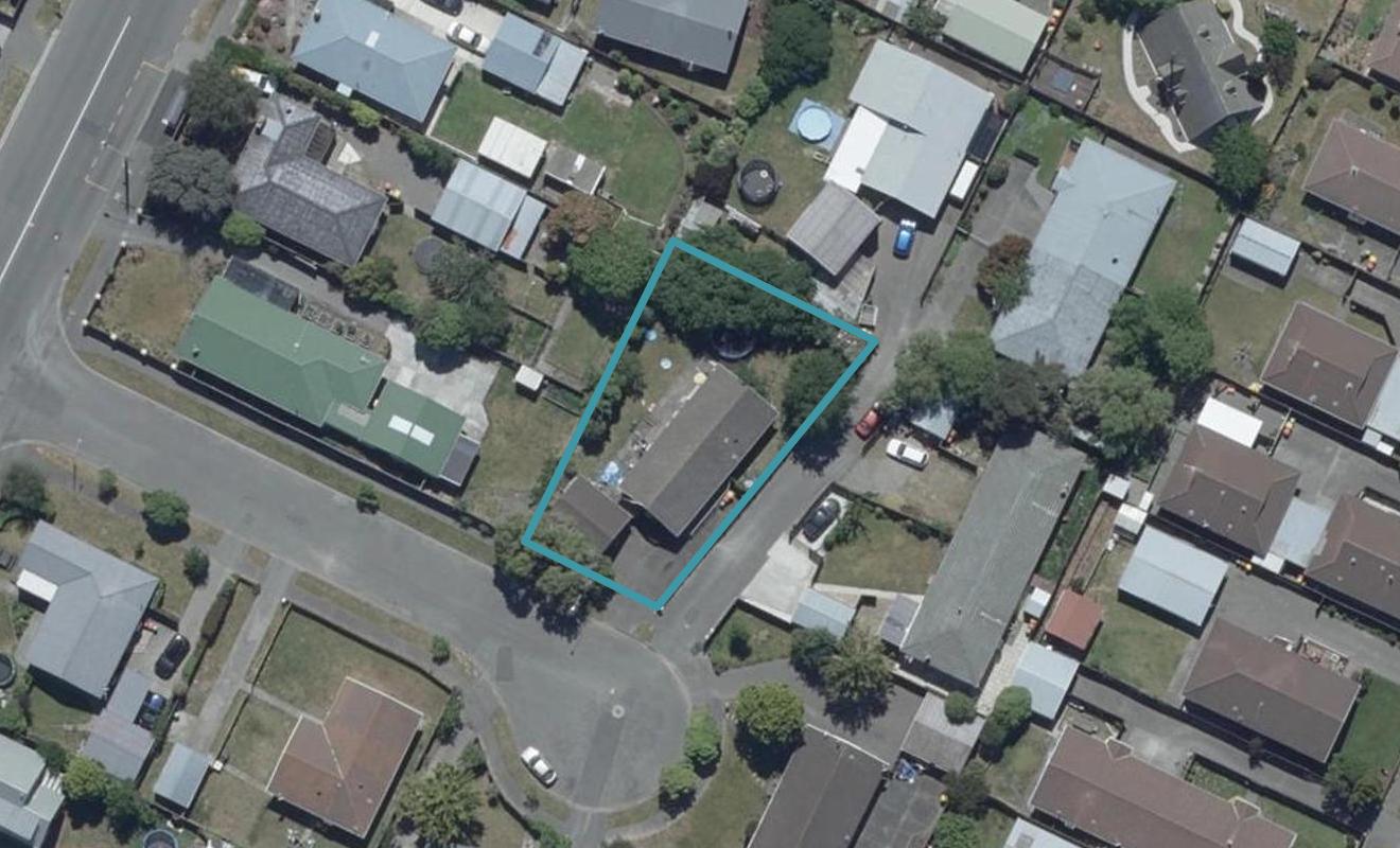 5 Jade Place, Parklands, Christchurch - Carousel 1