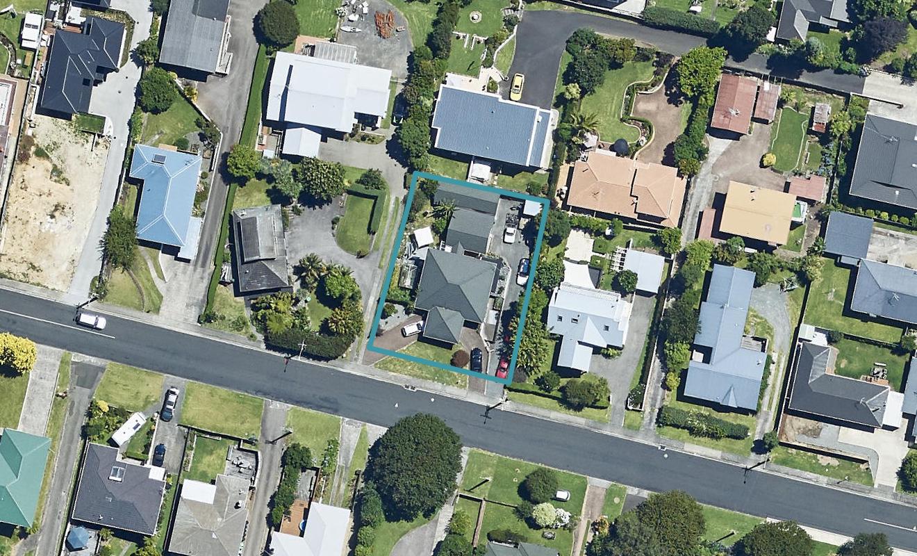 13 Milton Road, Otumoetai, Tauranga - Carousel 1