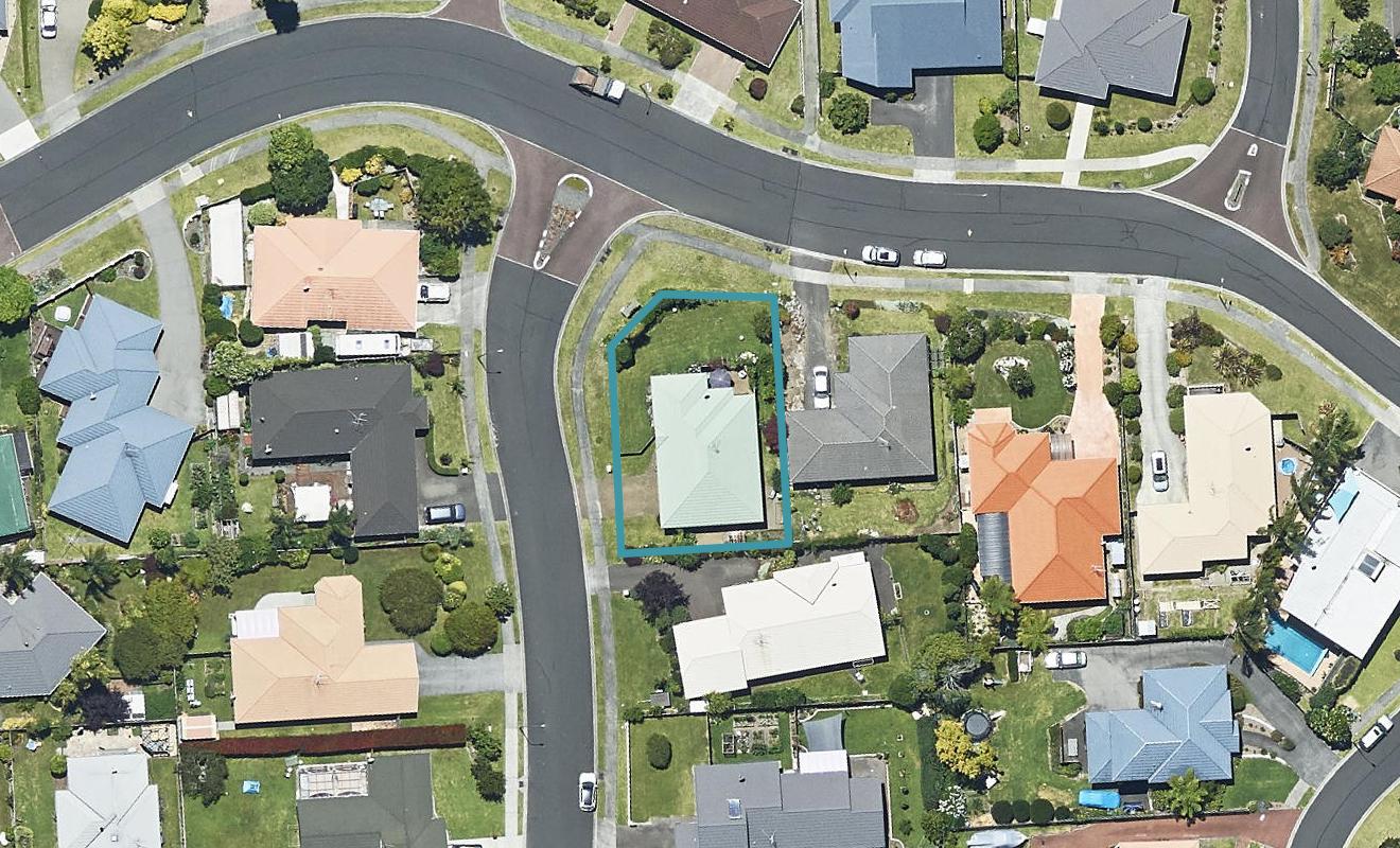 1 Lucerne Place, Welcome Bay, Tauranga - Carousel 1