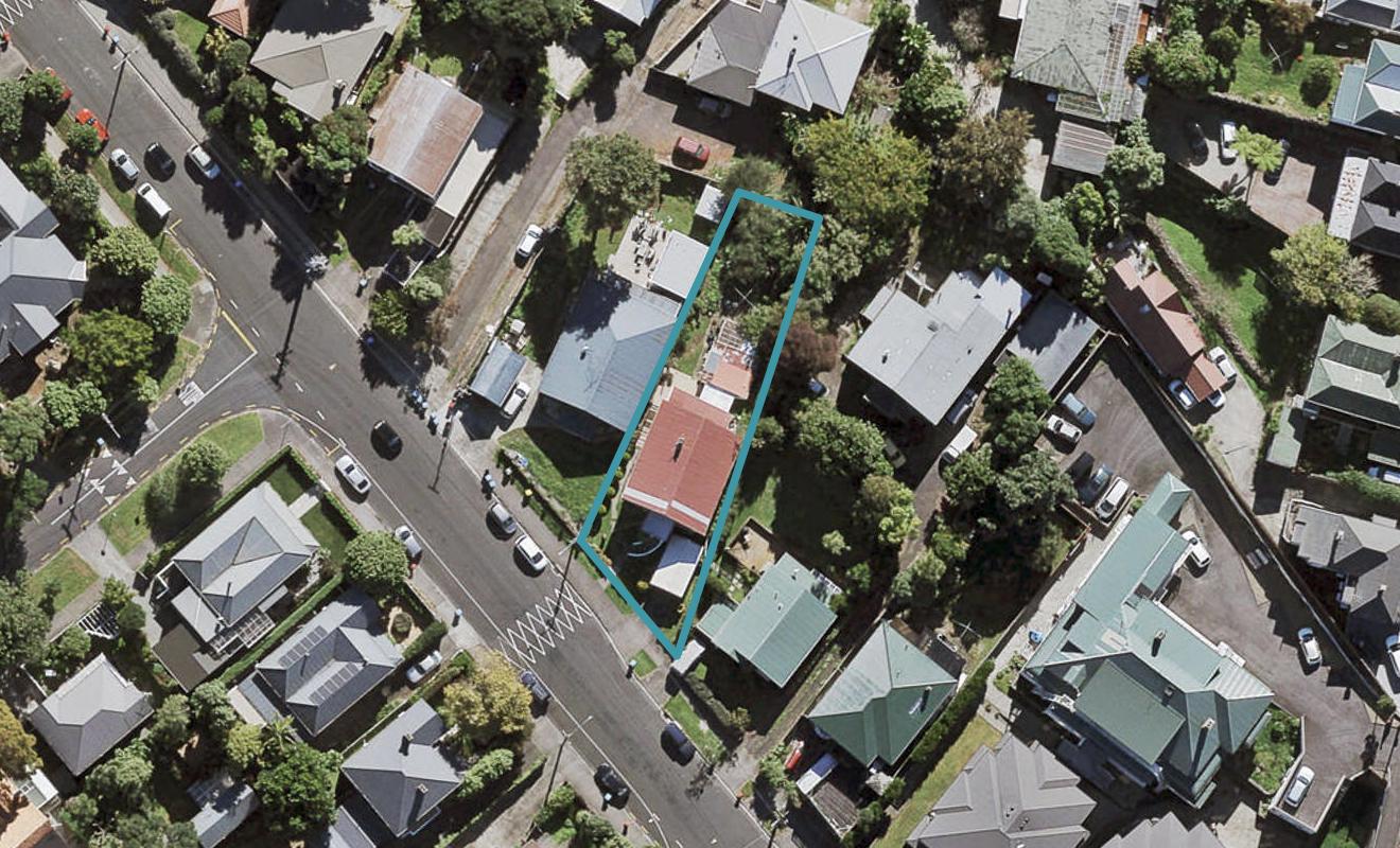 2/5 Onslow Road, Papakura, Auckland - Carousel 1