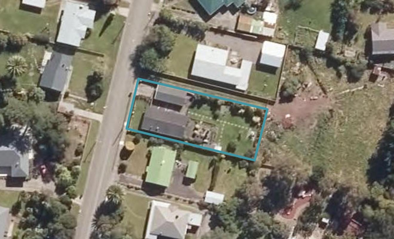 33 Grey Street, Marton - Carousel 1
