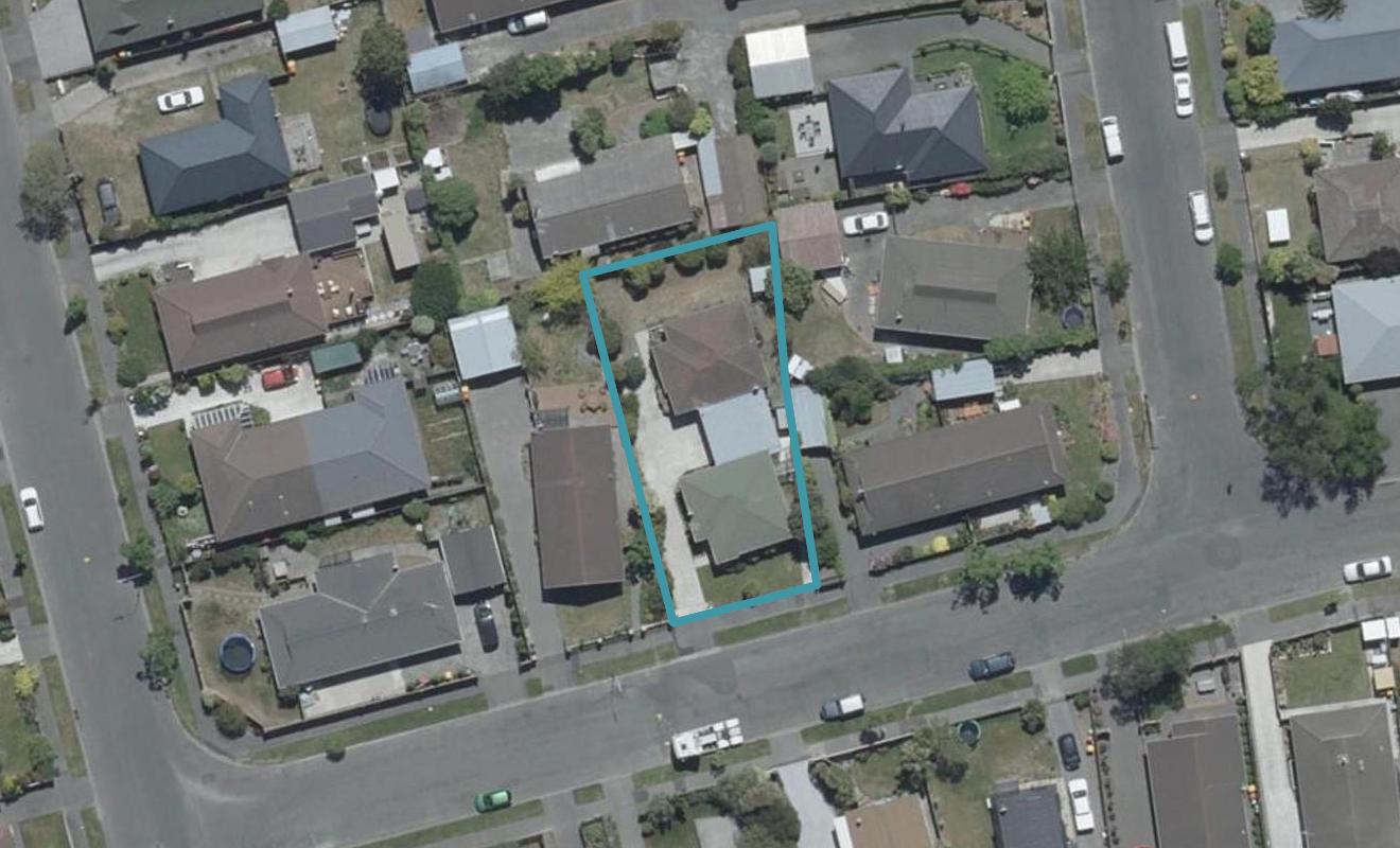 2/18 Chadlington Street, Parklands, Christchurch - Carousel 1