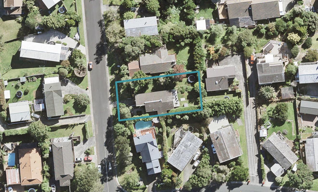 5 Torbay Heights, Torbay, Auckland - Carousel 1