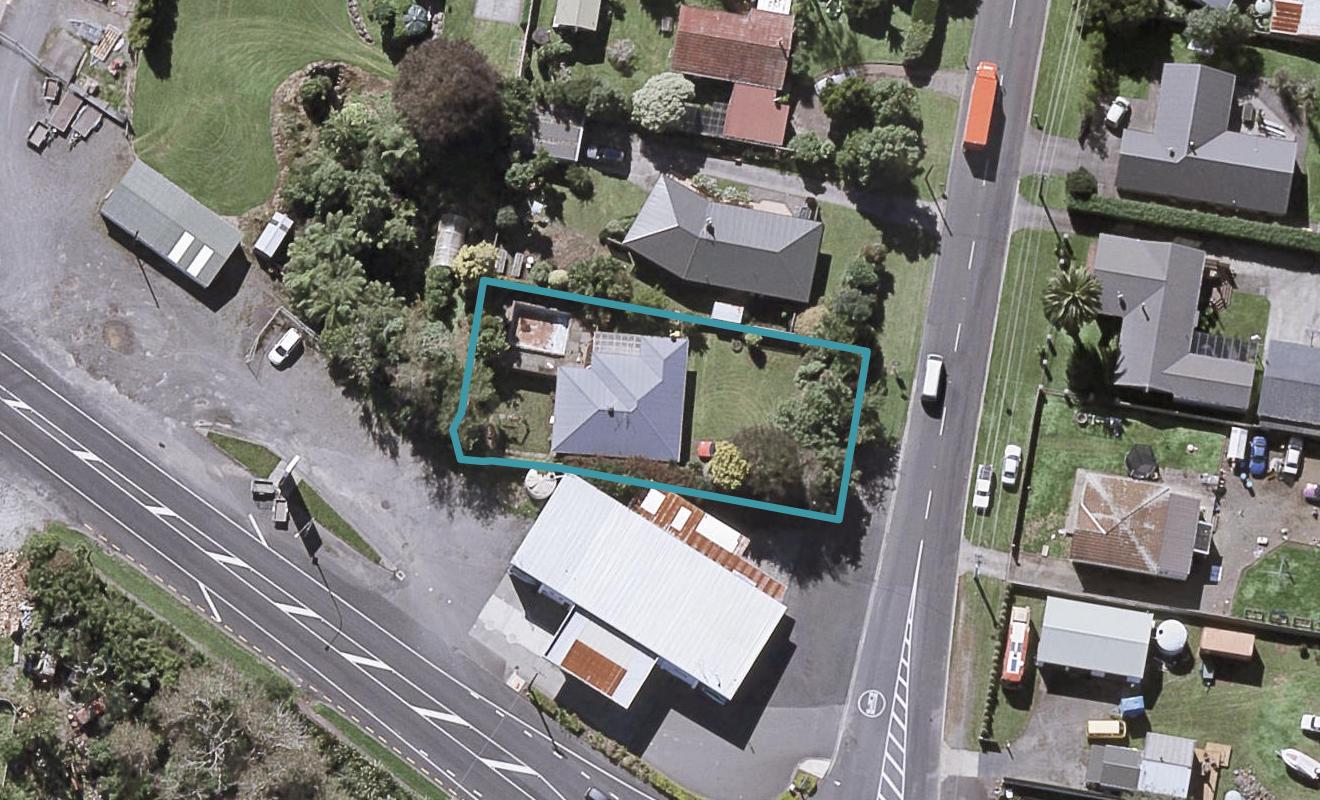 1278 Egmont Road, Egmont Village, New Plymouth - Carousel 1