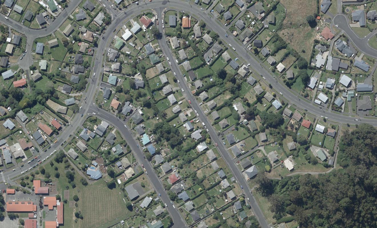 18 Cockerell Street, Brockville, Dunedin - Carousel 1