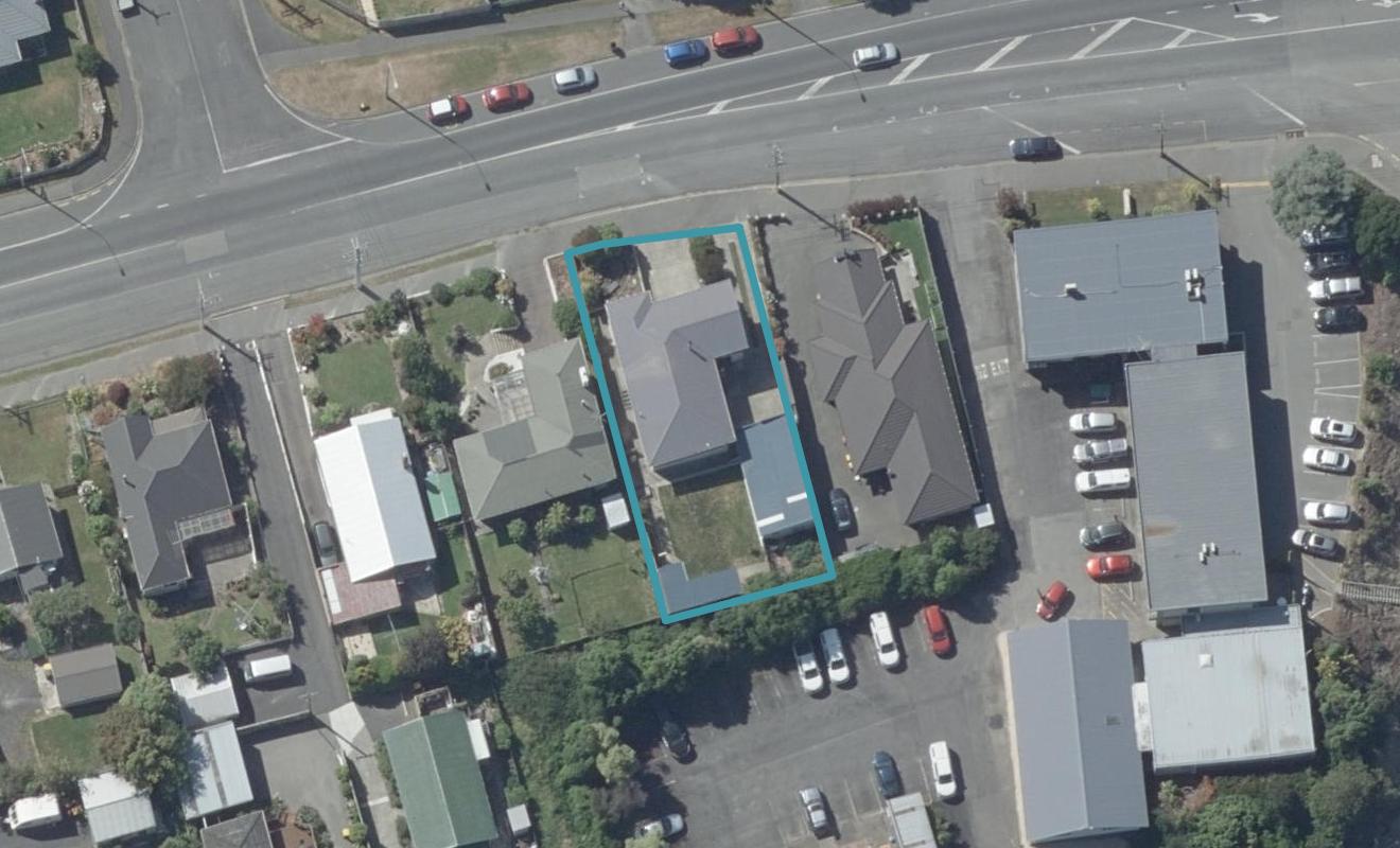 17 Main Road, Fairfield, Dunedin - Carousel 1
