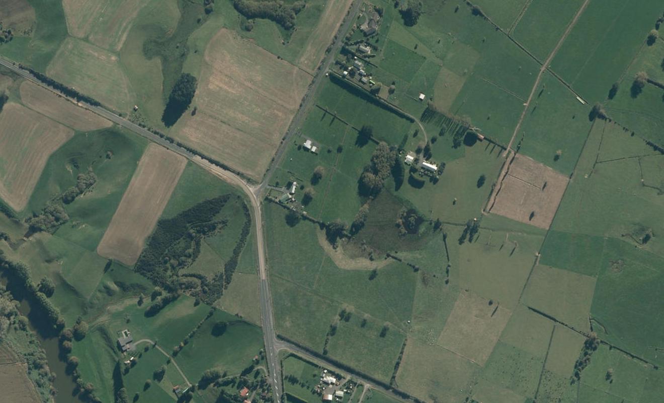8 Laxon Road, Whatawhata, Hamilton - Carousel 1
