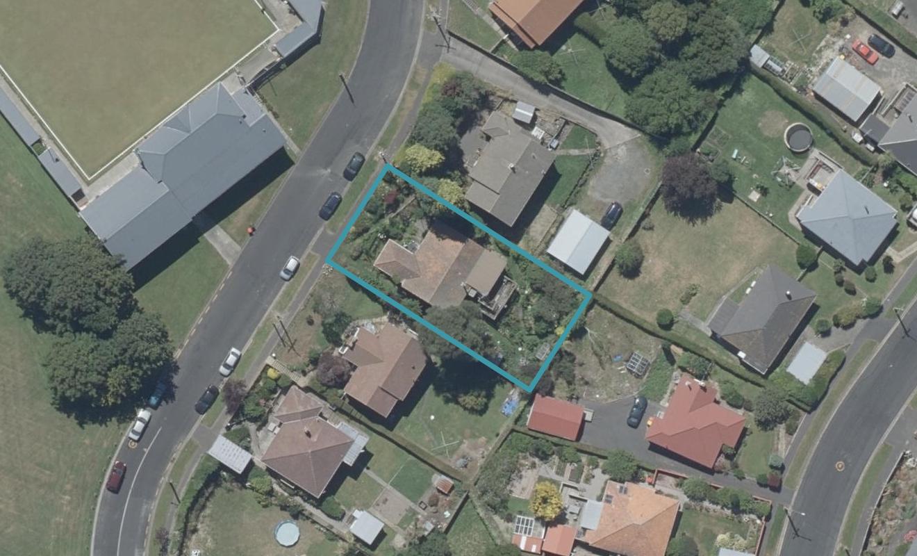23 Mayfield Avenue, Wakari, Dunedin - Carousel 1
