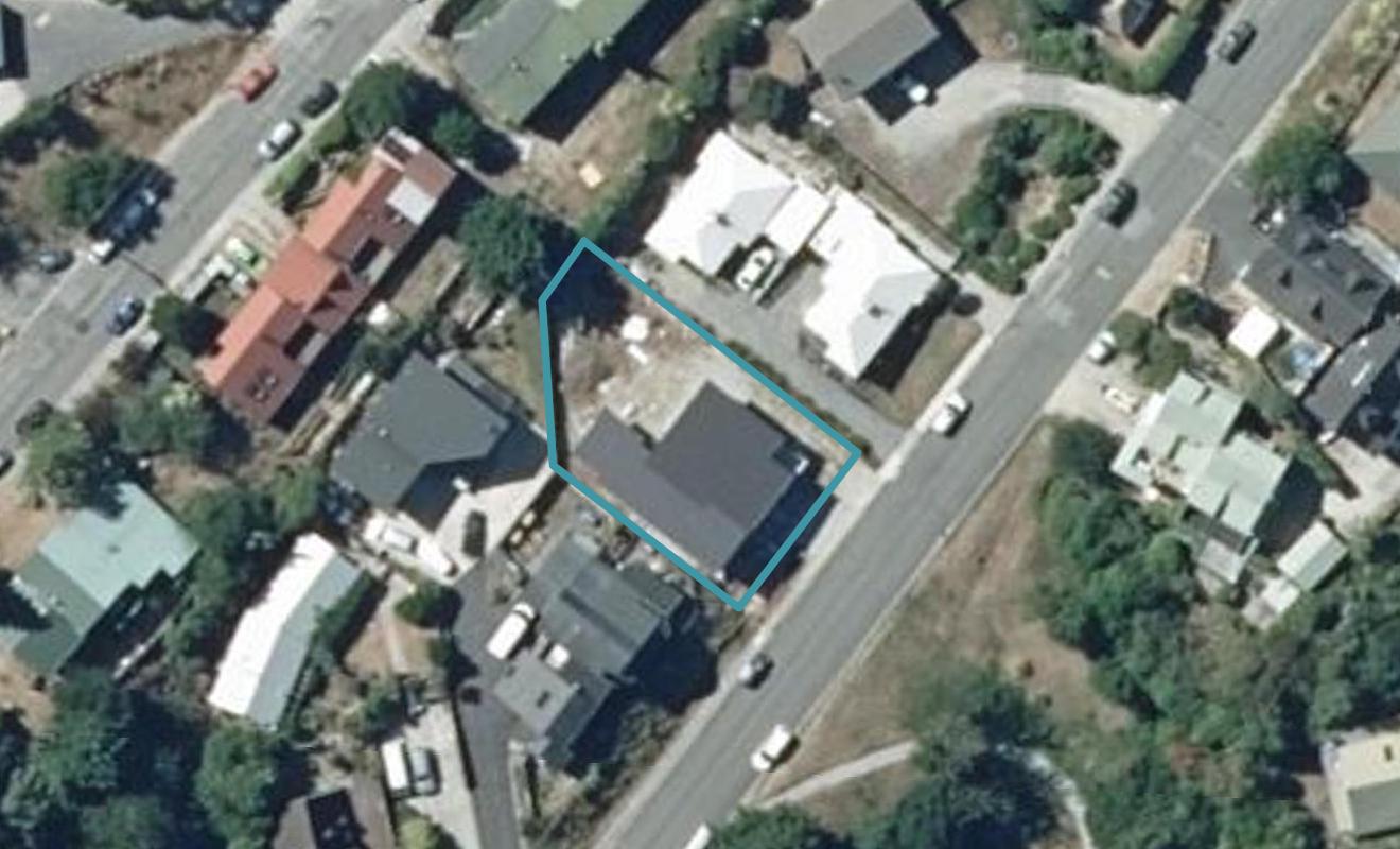 12 Williams Street, Sunshine Bay, Queenstown - Carousel 1