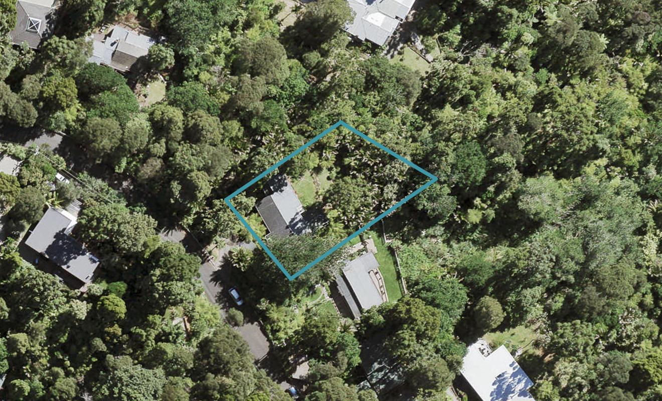 24 Tinopai Road, Titirangi, Auckland - Carousel 1