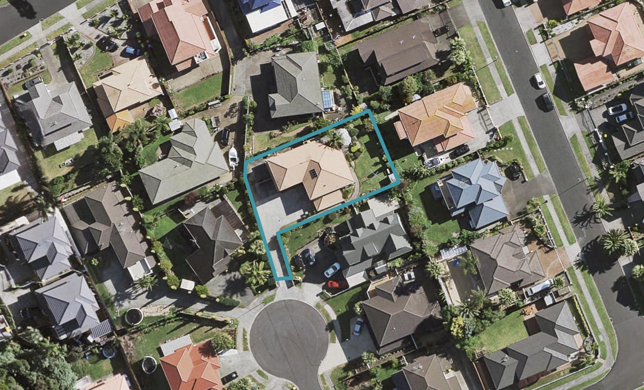 7 Figtree Terrace, Goodwood Heights, Auckland - Carousel 1