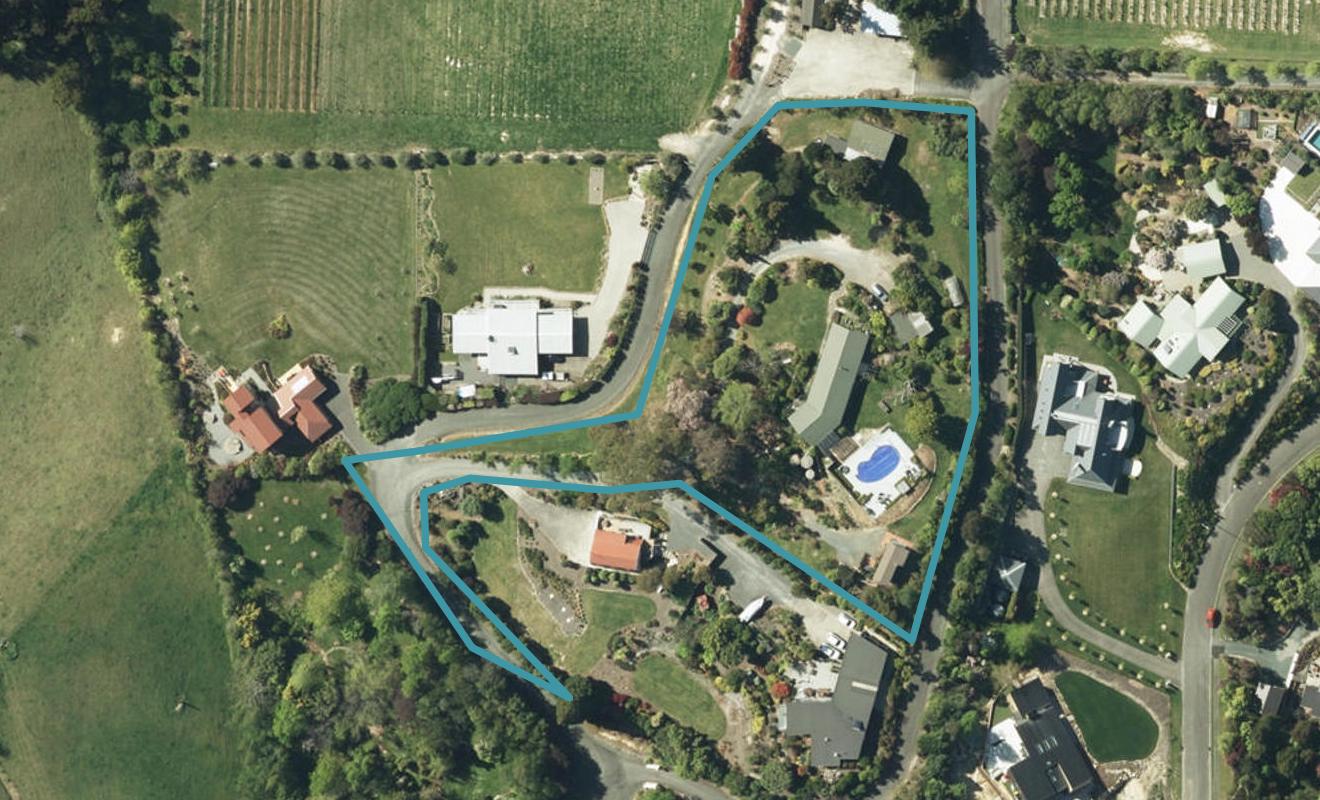 104 Pinehill Heights, RUBY BAY, UPPER MOUTERE - Carousel 1