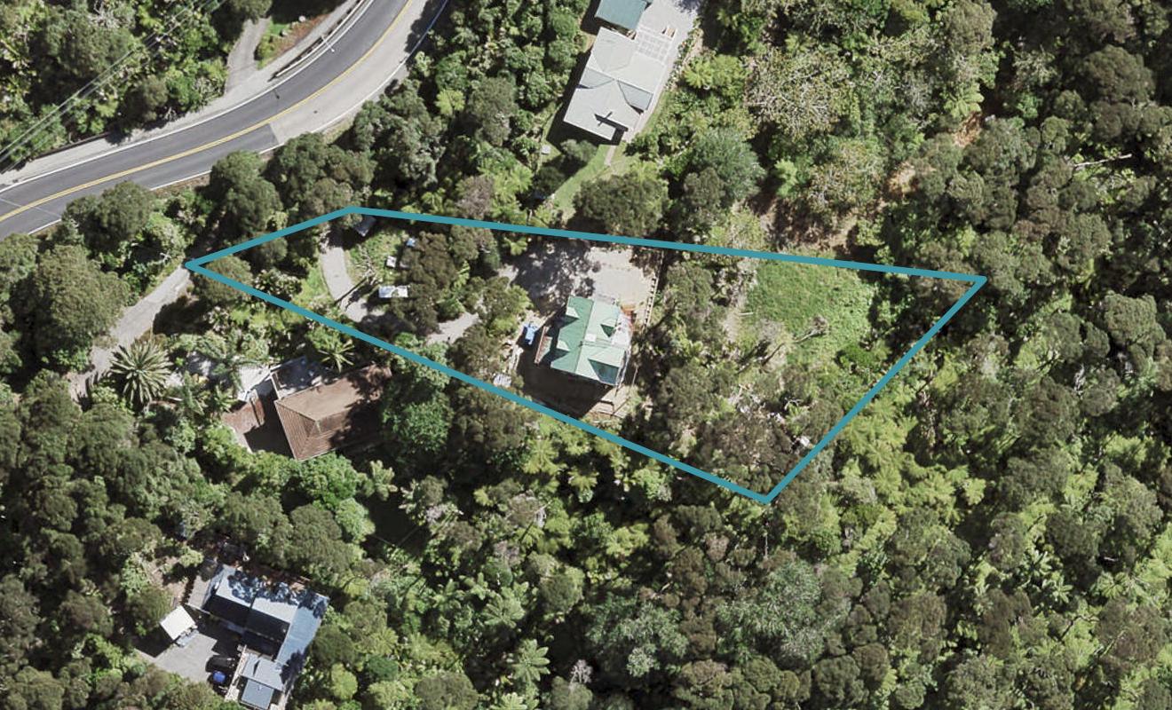 166 Huia Road, Titirangi, Auckland - Carousel 1