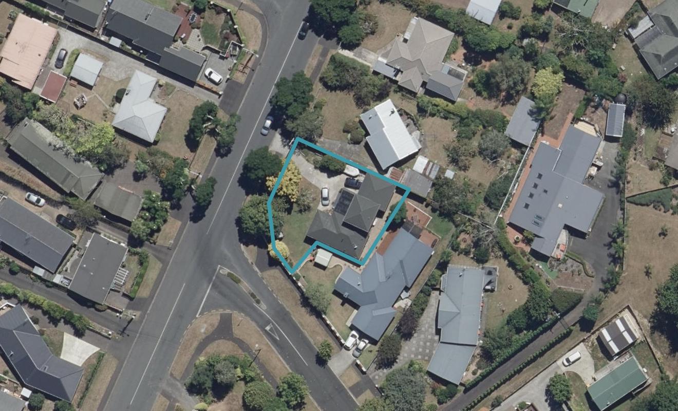 25 Houchens Road, Glenview, Hamilton - Carousel 1