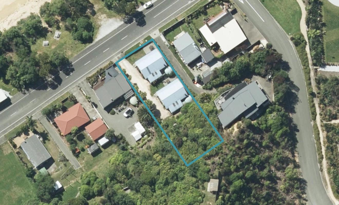 1138 Abel Tasman Drive, Takaka - Carousel 1