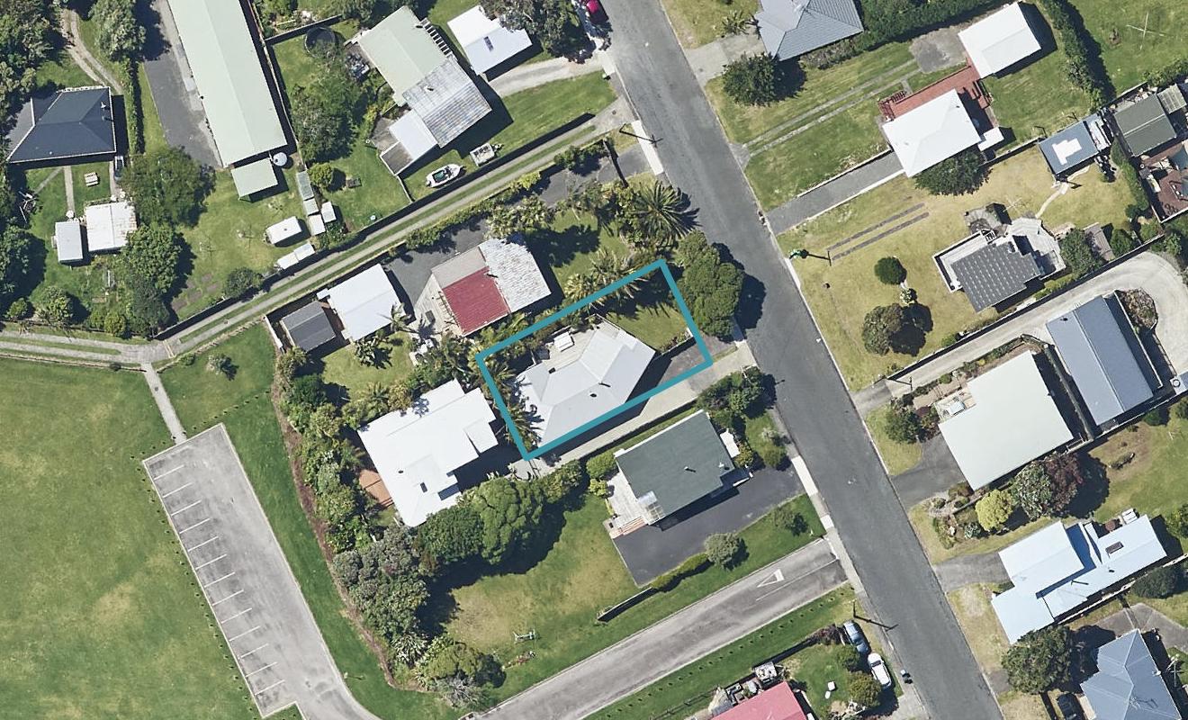 4 Hillview Road, Waihi Beach, Waihi Beach - Carousel 1