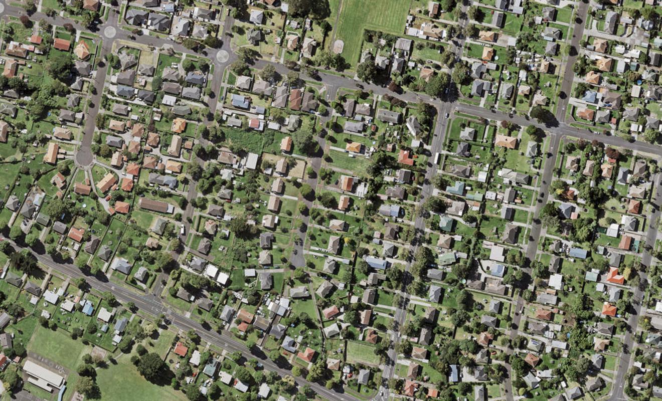 10B Bagnall Avenue, Point England, Auckland - Carousel 1