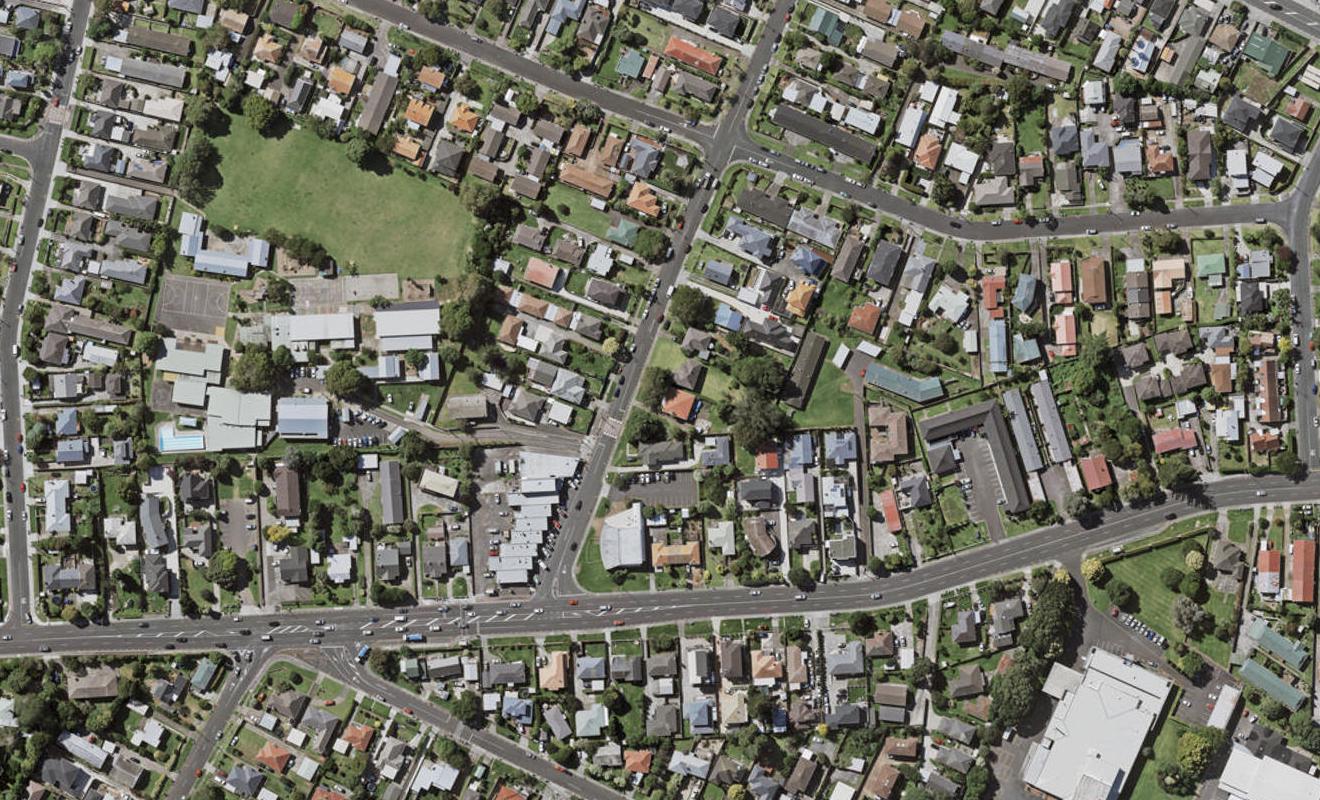 6/3 Harris Road, Mount Wellington, Auckland - Carousel 1