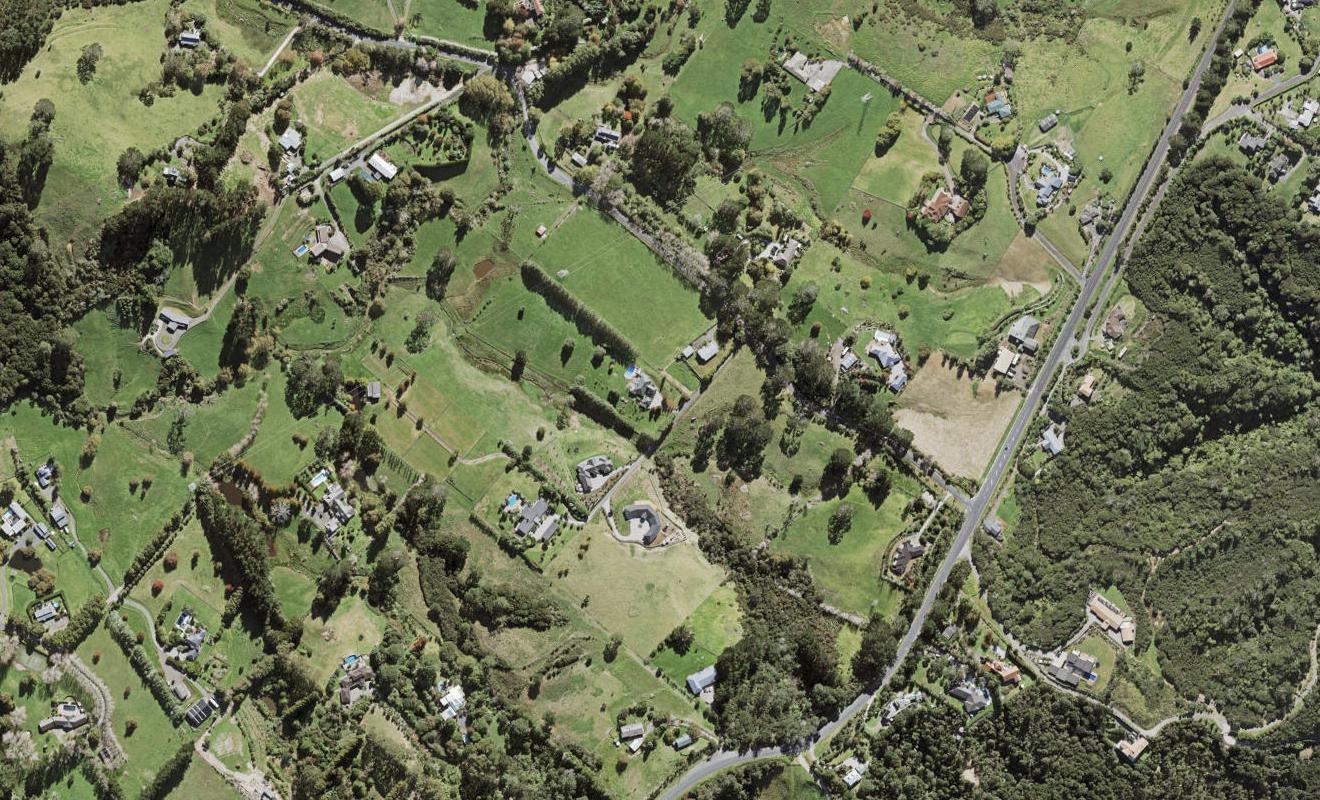 27 Elmore Road, Albany - Carousel 1